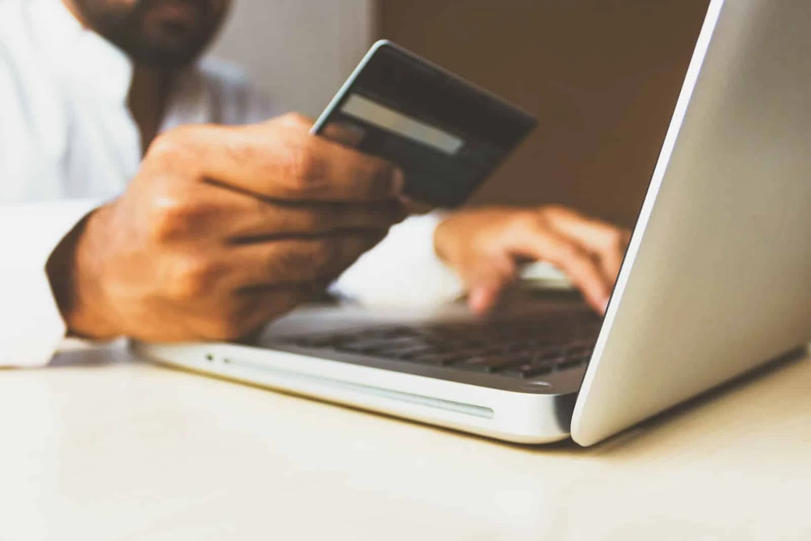 Qu'est-ce qu'un site E-commerce ? Définition