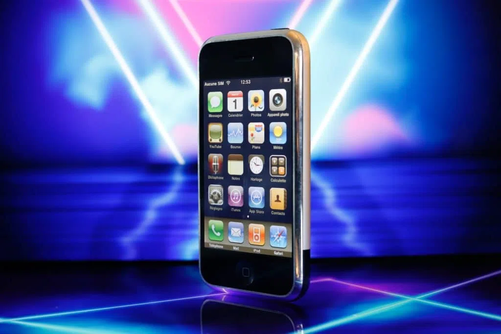 Les premiers Iphone ont popularisé l'Internet embarqué