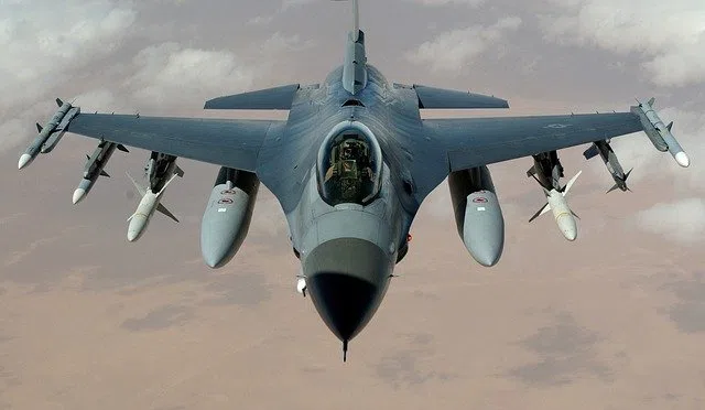 materiaux composites dans les avions de chasse