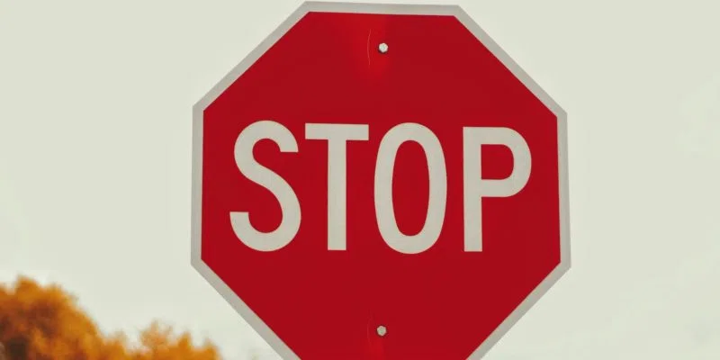 panneau stop