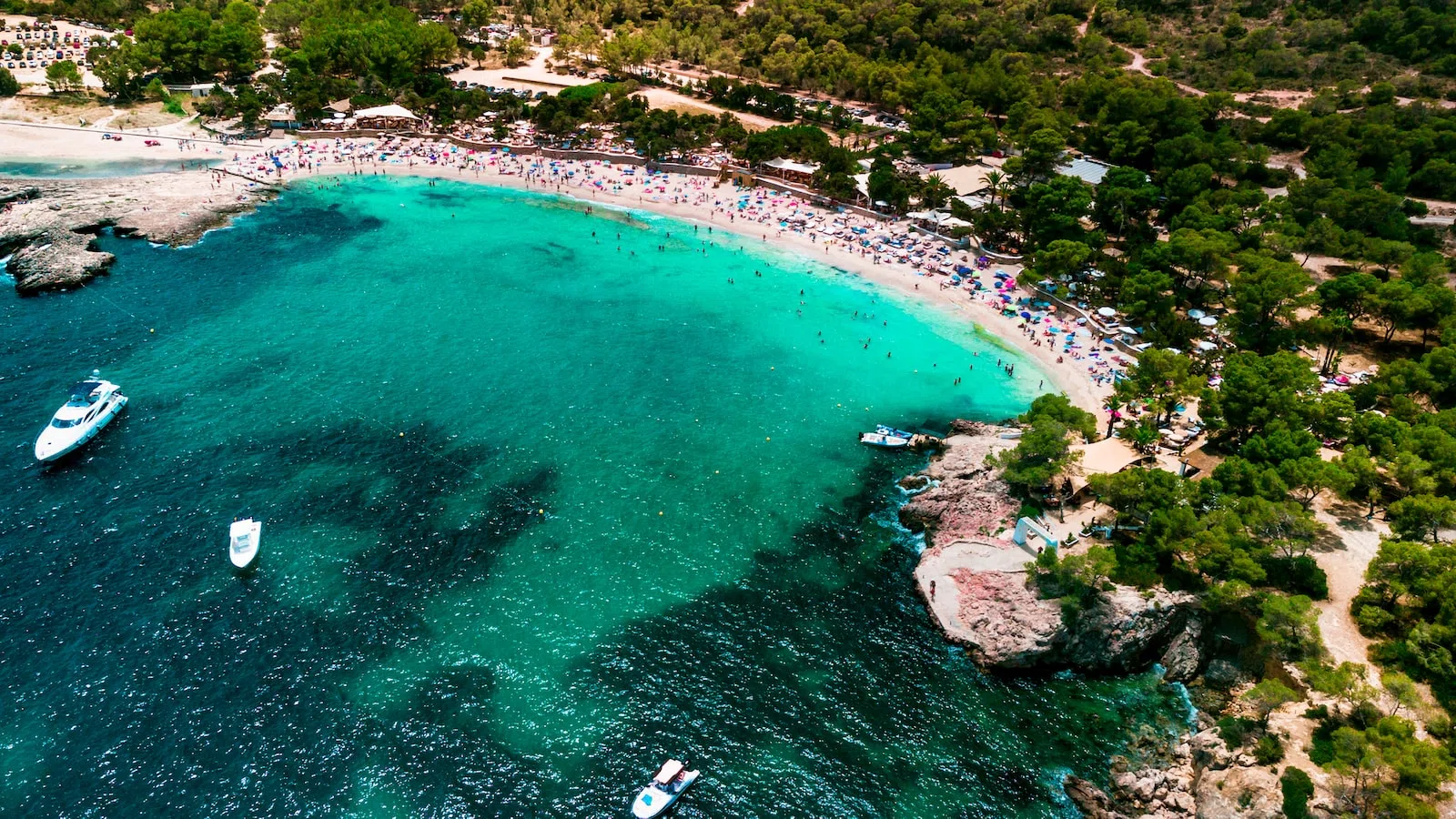 Une plage d'Ibiza