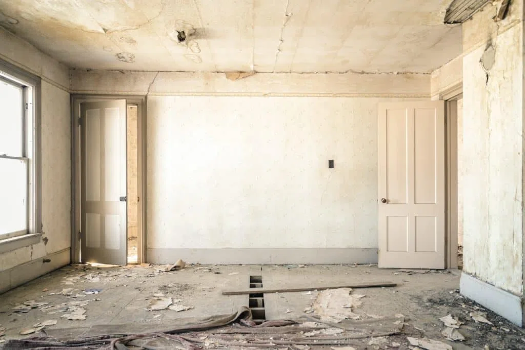 Que veut dire une maison venude en l'état réparation